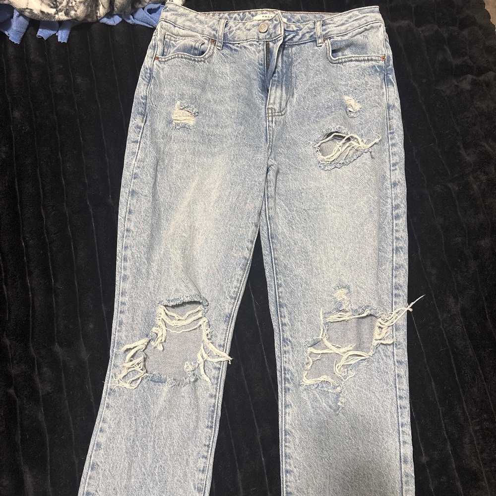 High rise destroyed jean